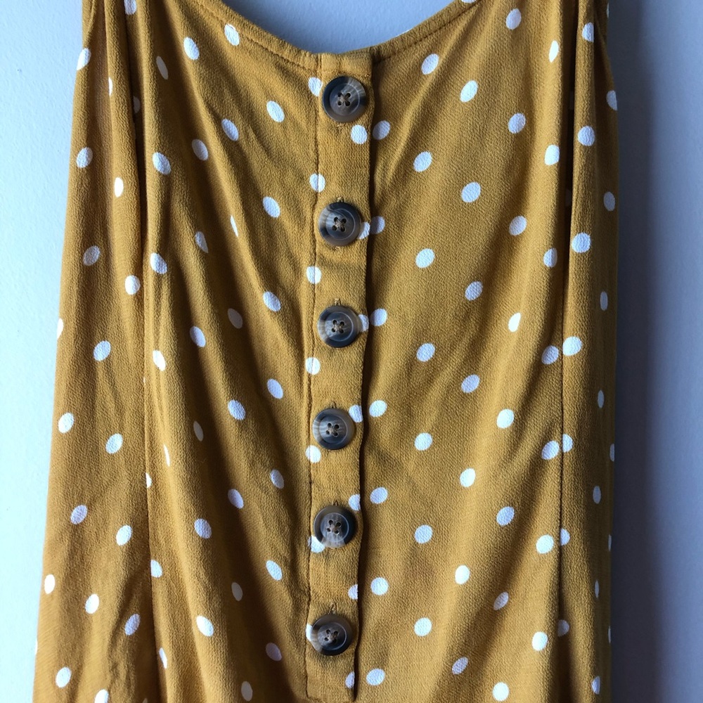 A romper - Picture 4 of 7